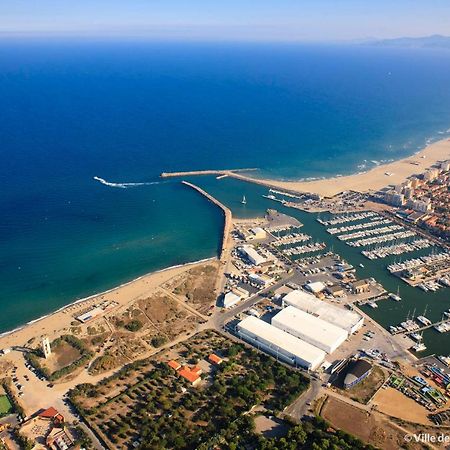 "Chill" Magnifique Vue Sur La Mer Et Le Port Au Coeur De La Ville En Premiere Ligne Canet-en-Roussillon Bagian luar foto